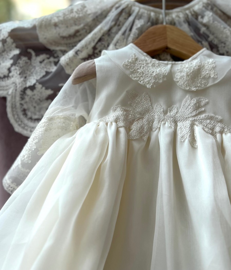 Heirloom Christening Gown for Girl, Vintage Lace Baptism Dress Baby –  Strasburg Children
